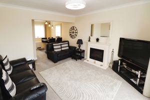 Osbornes Court- click for photo gallery